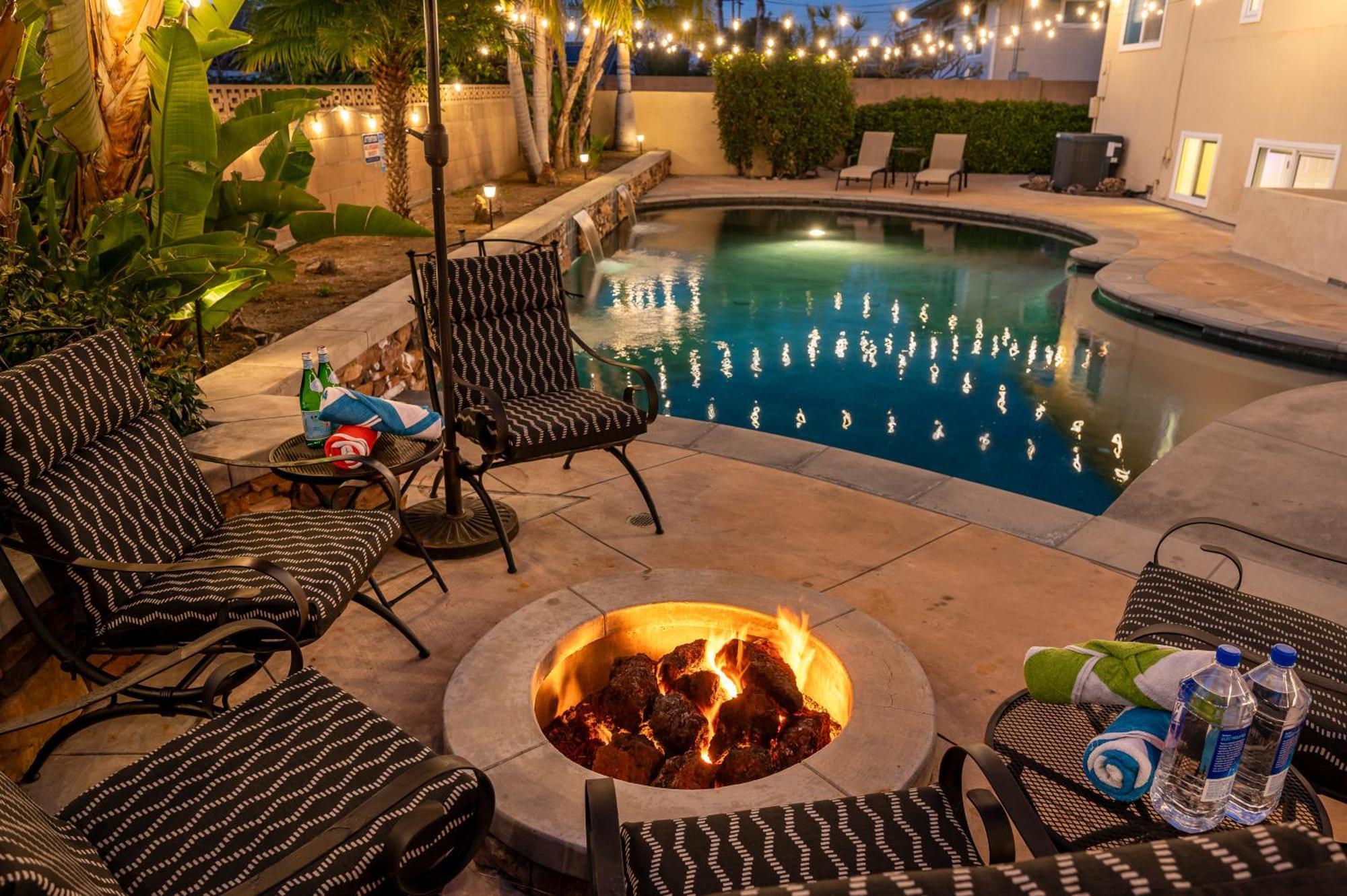 Amazing Modern Pool House Near Disneyland Anaheim Eksteriør billede